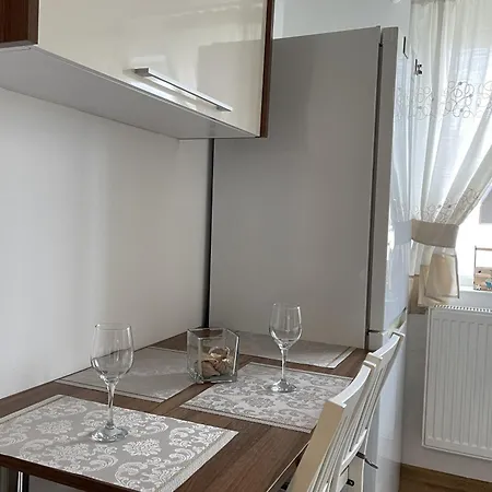 Horizon Apartment *